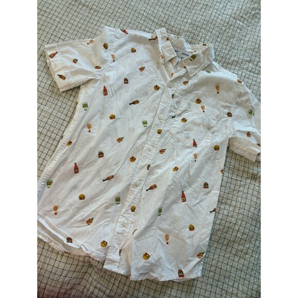 Old Navy: Boys XL (14-16) White Short Sleeve Button Down Shirt , Burgers - Picture 1 of 6